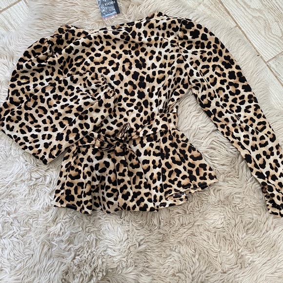 Leopard top - Picture 5 of 6